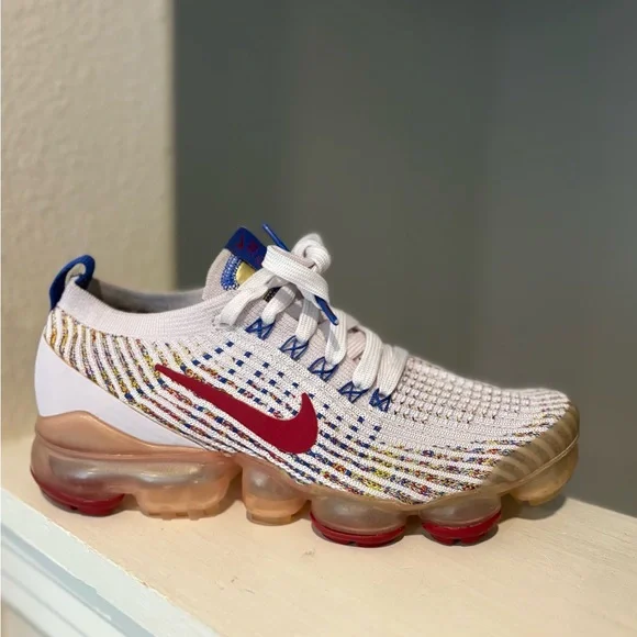 Nike Air Vapormax Flyknit 3 Light Violet Red AJ6910-501 Women's Shoes Size 6 - Picture 2 of 9